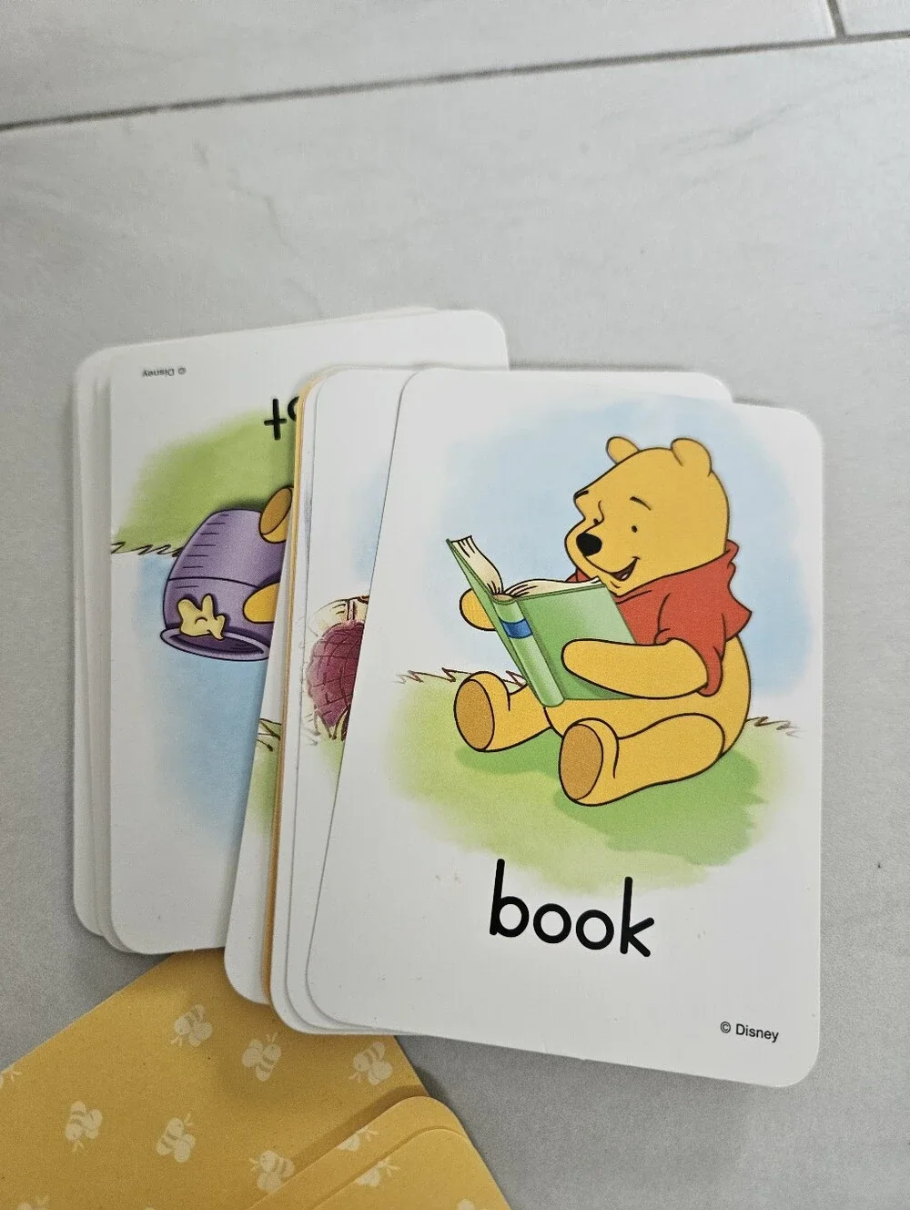 Disney Pooh First Words Flash Cards - Purple, Blue, Yellow, Red